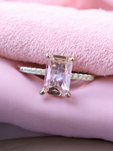 Beautiful S925 silver pink cubic zirconium ring size 7 (very danity)