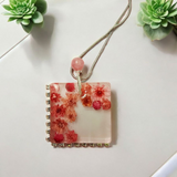 Beautiful Resin flower necklace