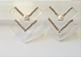 Clear resin and rhinestone earings