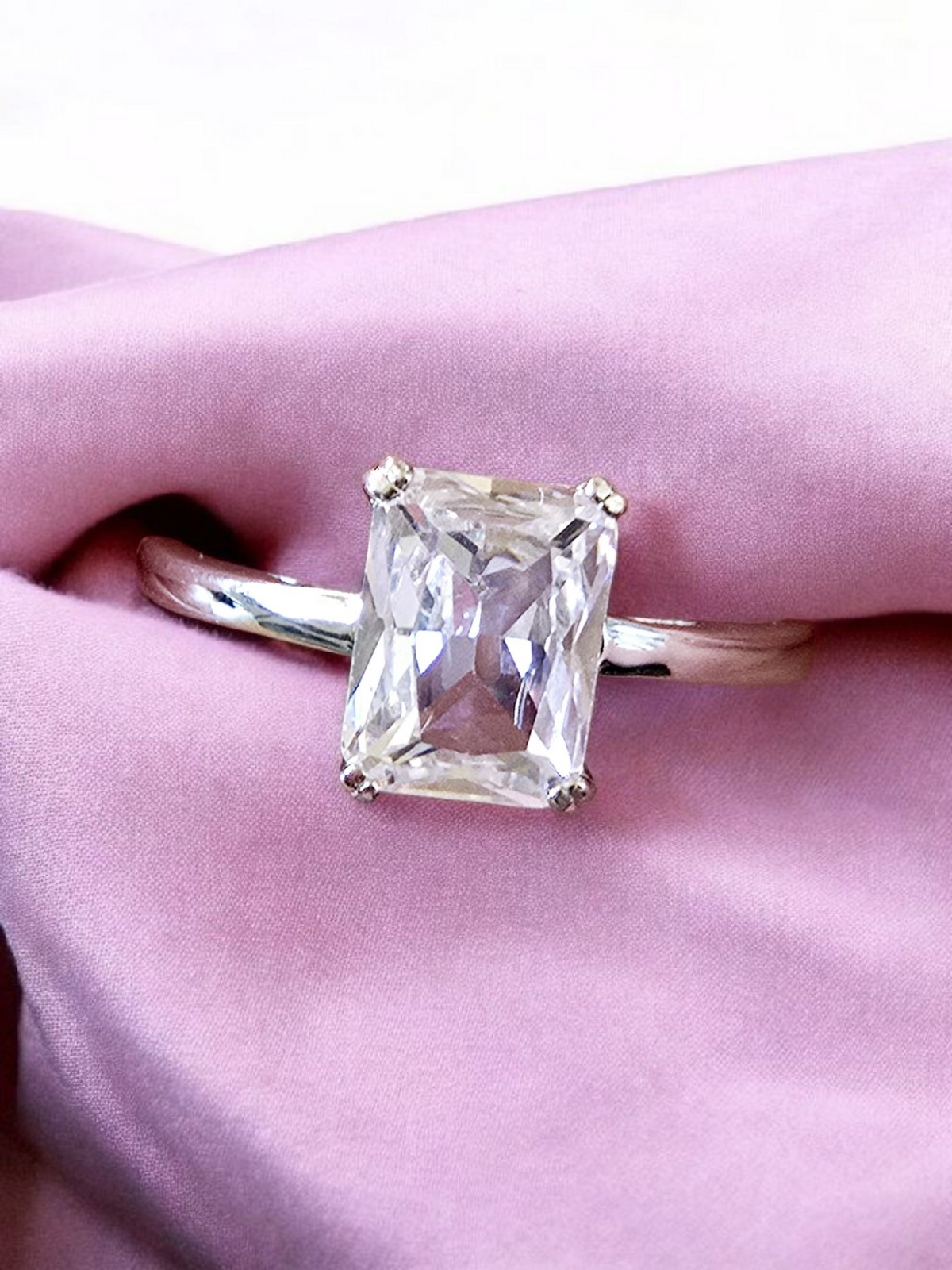 Beautiful S925 silver cubic zirconium ring size 8